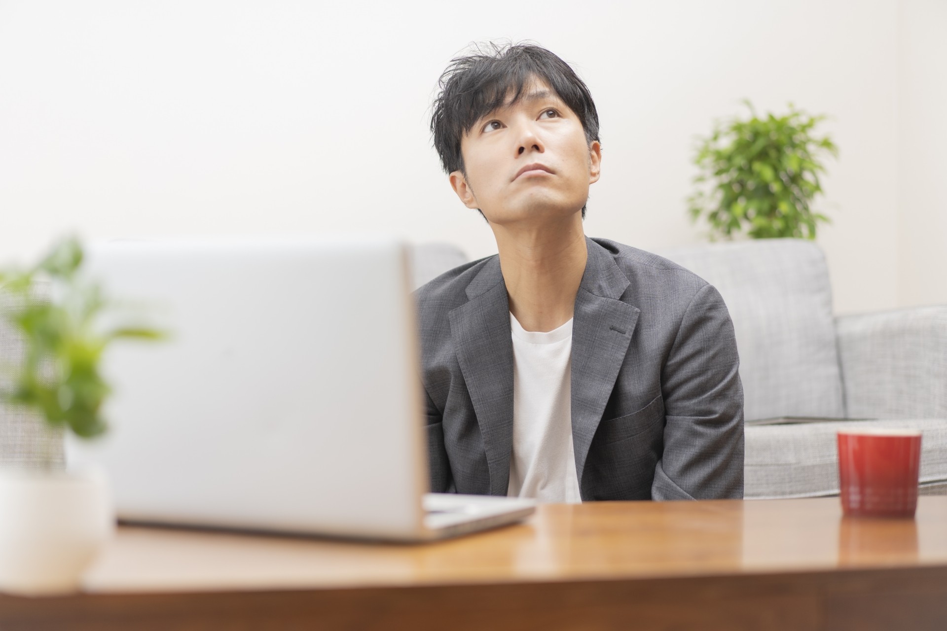 アプリで婚活中の男性